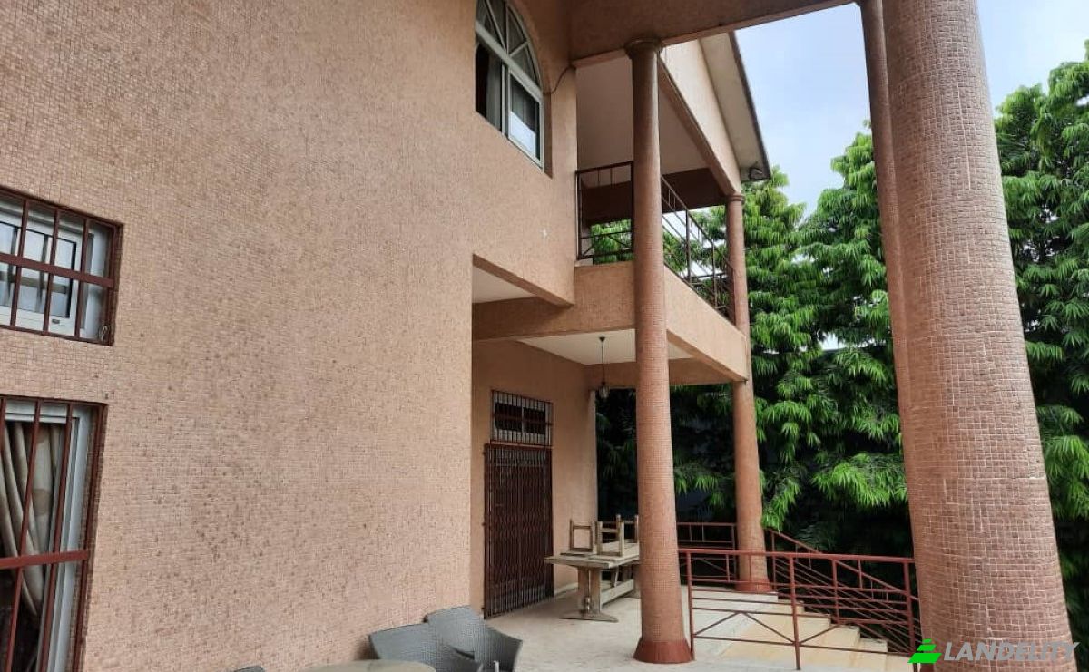 Dupleks na sprzedaż 555 Rue Dr Alain Nicaise Kouamelan, Abidjan, Abidjan Autonomous District, Cote dIvoire. Zdjęcie 6
