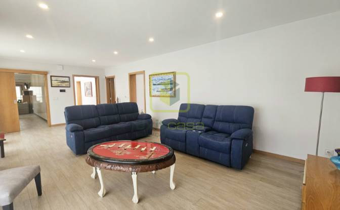 Villa in vendita R Dr Jose Rito 17. Foto#4
