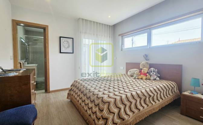 Villa in vendita R Dr Jose Rito 17. Foto#9