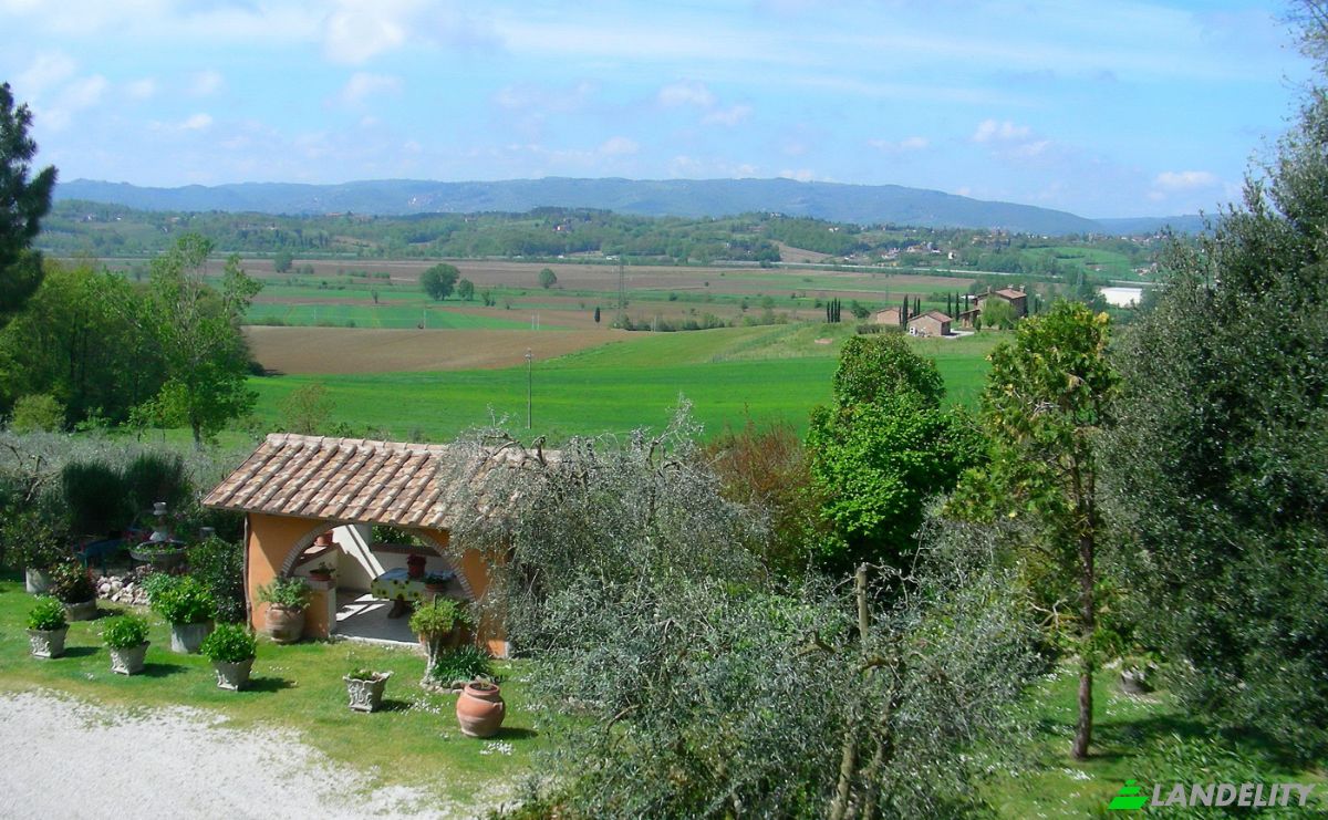Villa zu verkaufen Via del Poggiarello, 52045 Foiano della Chiana AR, Foiano della Chiana, Province of Arezzo, Tuscany, Italy. Foto 17