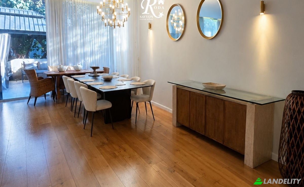 Single Family Home for Sale Dror St 2, Savyon, Petach Tikva, Center District, Israel. Photo 4