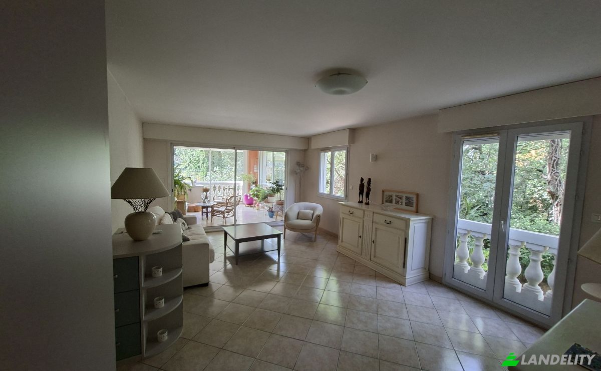Apartment for Sale 200 Av Raimu, 83220 Le Pradet, Le Pradet, Var, Provence-Alpes-Cote dAzur, France. Photo 6