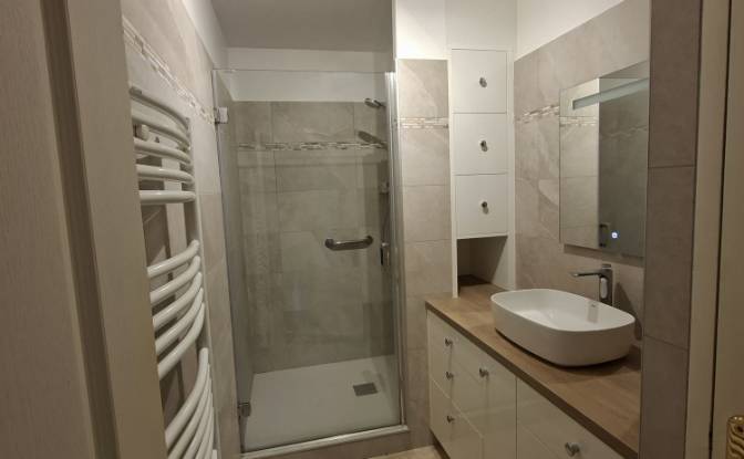 Apartment for Sale 200 Av Raimu, 83220 Le Pradet. Photo#13 Apartment for Sale 200 Av Raimu, 83220 Le Pradet. Photo#13