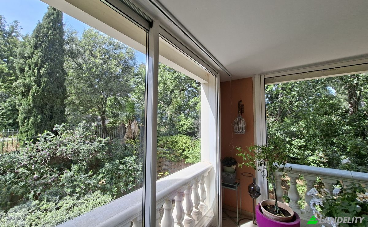 Apartment for Sale 200 Av Raimu, 83220 Le Pradet, Le Pradet, Var, Provence-Alpes-Cote dAzur, France. Photo 3