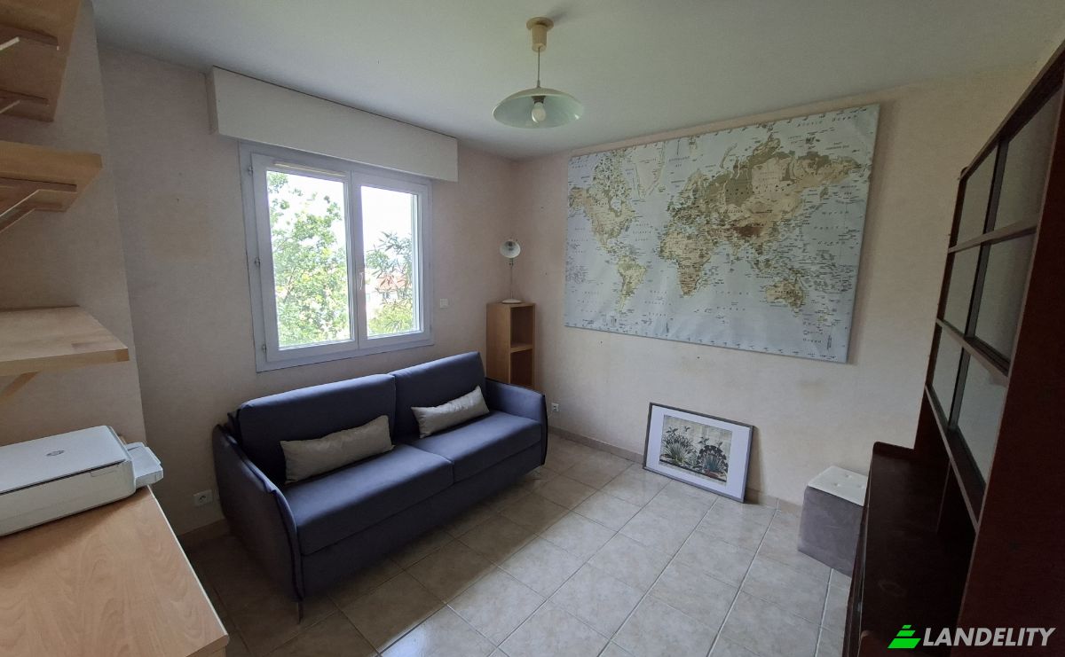 Apartment for Sale 200 Av Raimu, 83220 Le Pradet, Le Pradet, Var, Provence-Alpes-Cote dAzur, France. Photo 10