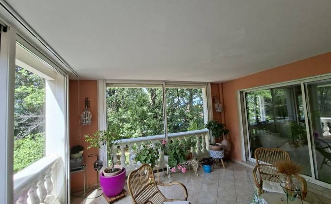 Apartment for Sale 200 Av Raimu, 83220 Le Pradet. Photo#4 Apartment for Sale 200 Av Raimu, 83220 Le Pradet. Photo#4