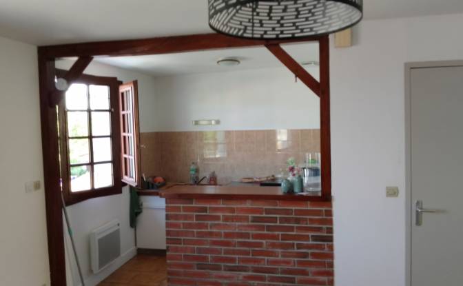 Townhouse for Sale 2 Rue Marcel Crespin. Photo#3 Townhouse for Sale 2 Rue Marcel Crespin. Photo#3