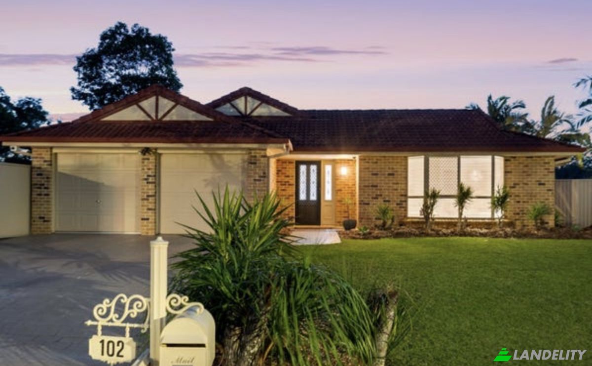 Single Family Home for Sale 102 Sharpless Rd, Springfield QLD 4300, Springfield, Ipswich City, Queensland, Australia. Photo 2