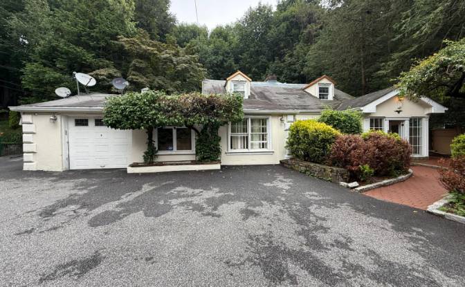 Single Family Home for Sale - Hartsdale, United States