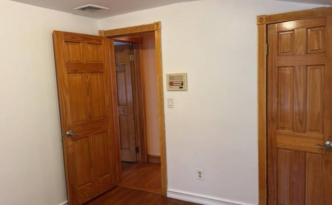 Single Family Home for Sale 445 NY-100A, Hartsdale. Photo#24 Single Family Home for Sale 445 NY-100A, Hartsdale. Photo#24
