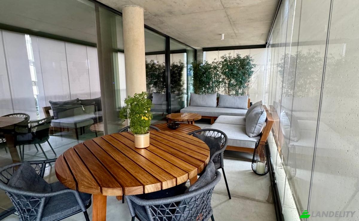 Apartment for Sale R do Mal Saldanha 227, 4150-557 Porto, Porto, Porto District, Portugal. Photo 2