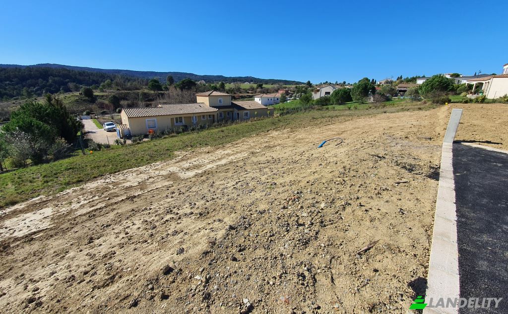 Land Lot for Sale Imp Guillaume Besse, 11000 Carcassonne, Carcassonne, Aude, Occitanie, France. Photo 2