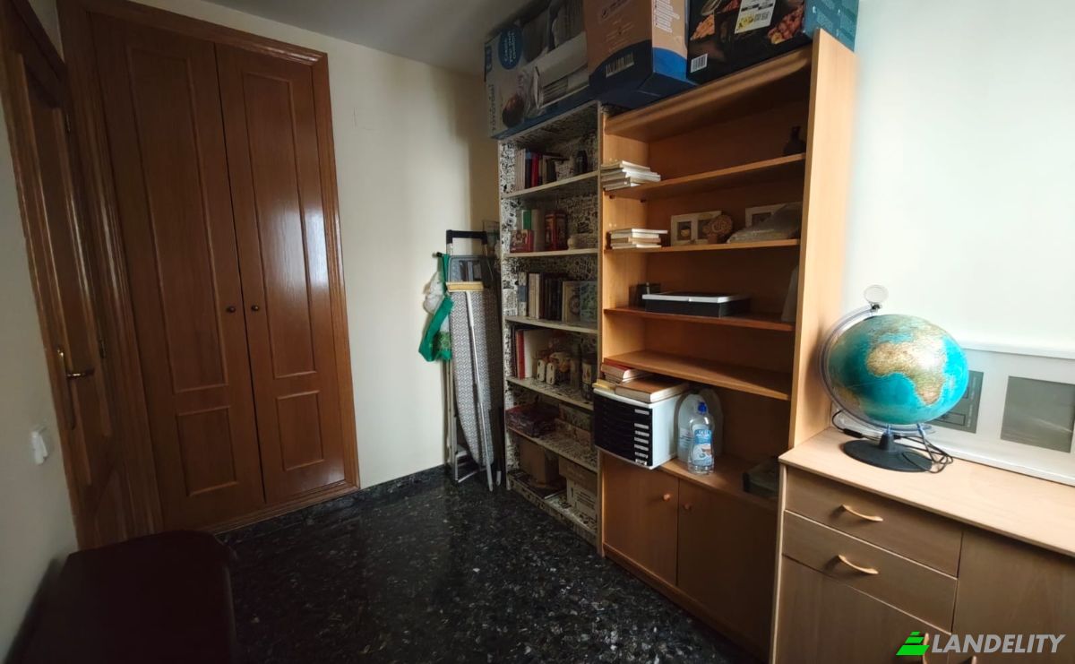 Apartment for Sale C de la Font Podrida, Poblados Maritimos, Valencia, Valencian Community, Spain. Photo 4