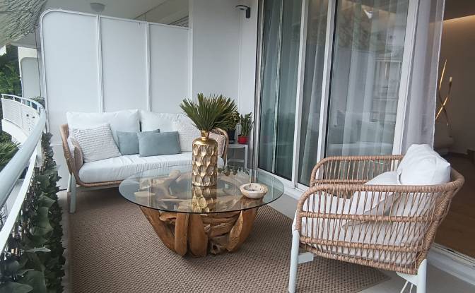 Apartment for Sale 16 Av du Roi Albert 1er. Photo#2