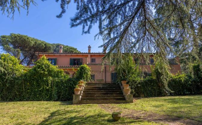 Villa for Sale Localita Colleromano. Photo#10