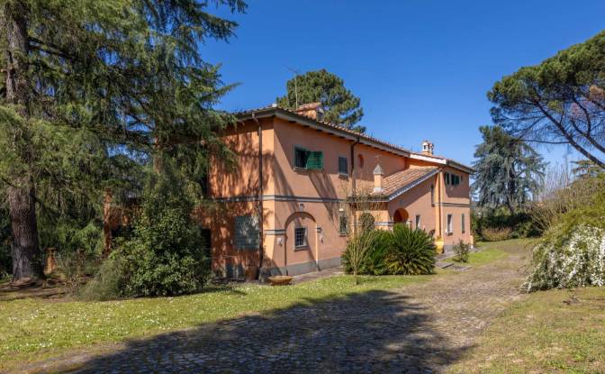 Villa for Sale Localita Colleromano. Photo#9