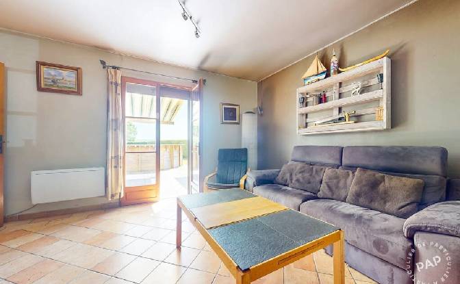 Single Family Home for Sale 250 Rue du Faubourg. Photo#7 Single Family Home for Sale 250 Rue du Faubourg. Photo#7