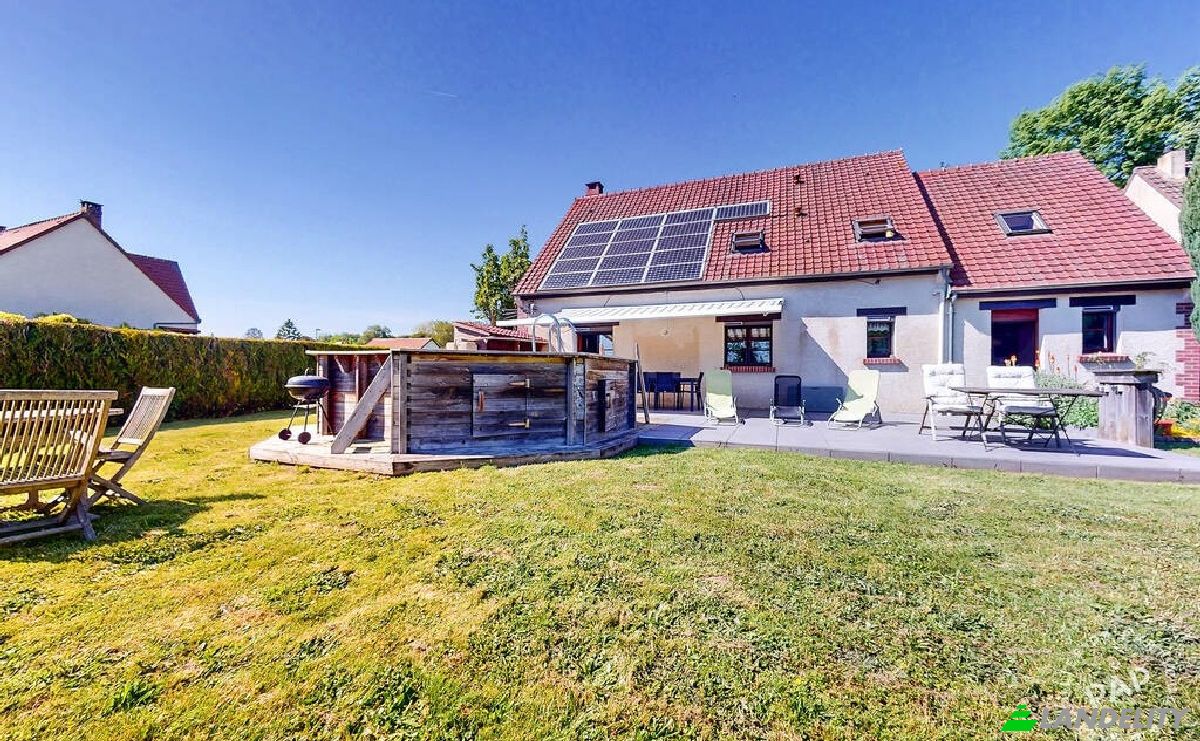 Single Family Home for Sale 250 Rue du Faubourg, 60130 Plainval, Plainval, Oise, Hauts-de-France, France. Photo 3