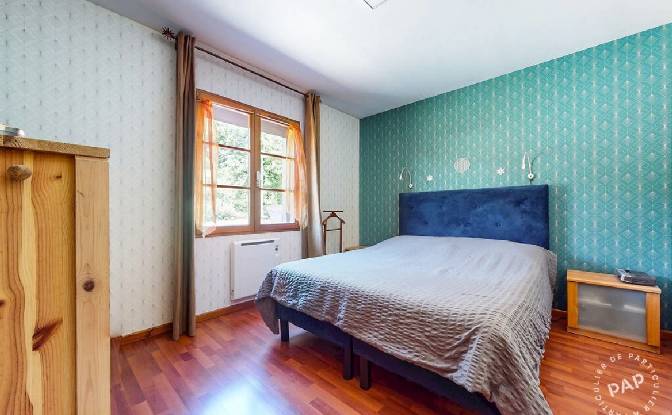 Single Family Home for Sale 250 Rue du Faubourg. Photo#9 Single Family Home for Sale 250 Rue du Faubourg. Photo#9