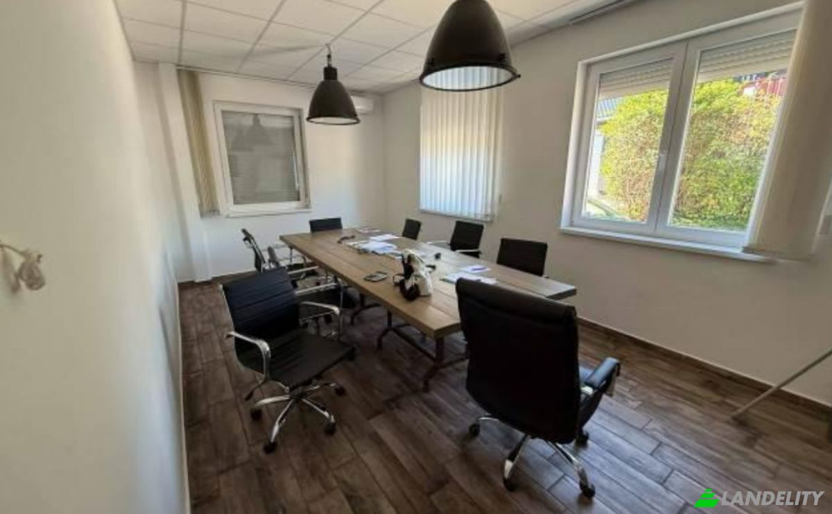 Office Space for Sale Vac, Vac District, Pest County, Hungary, Zrinyi Miklos u 39, 2600 Hungary. Photo 15