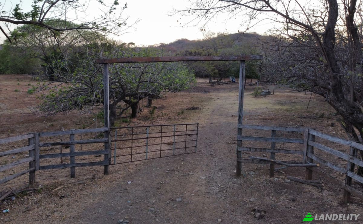Investing/Development for Sale NIC-62, El Giganton, Tola, Rivas, Nicaragua. Photo 1