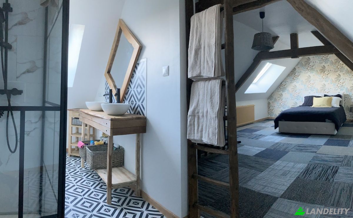 Maison unifamiliale à vendre 9 Rue du Bocage, 53220 Saint-Berthevin-la-Tannière, Saint-Berthevin-la-Tannière, Mayenne, Pays de la Loire, France. Photo 3