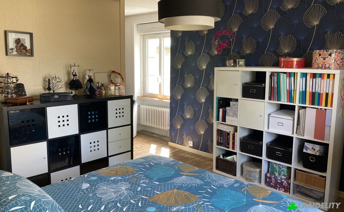 Maison unifamiliale à vendre 9 Rue du Bocage, 53220 Saint-Berthevin-la-Tannière, Saint-Berthevin-la-Tannière, Mayenne, Pays de la Loire, France. Photo 4