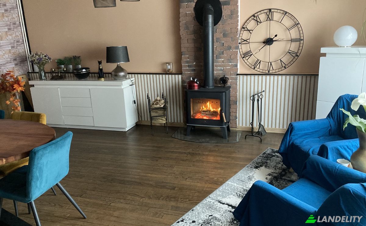 Maison unifamiliale à vendre 9 Rue du Bocage, 53220 Saint-Berthevin-la-Tannière, Saint-Berthevin-la-Tannière, Mayenne, Pays de la Loire, France. Photo 11
