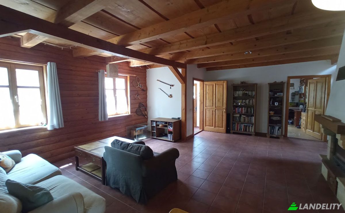Single Family Home for Sale Zsambek, Pilisvorosvar District, Pest County, Hungary, Bethlen Gabor u 12, 2072 Hungary. Photo 11