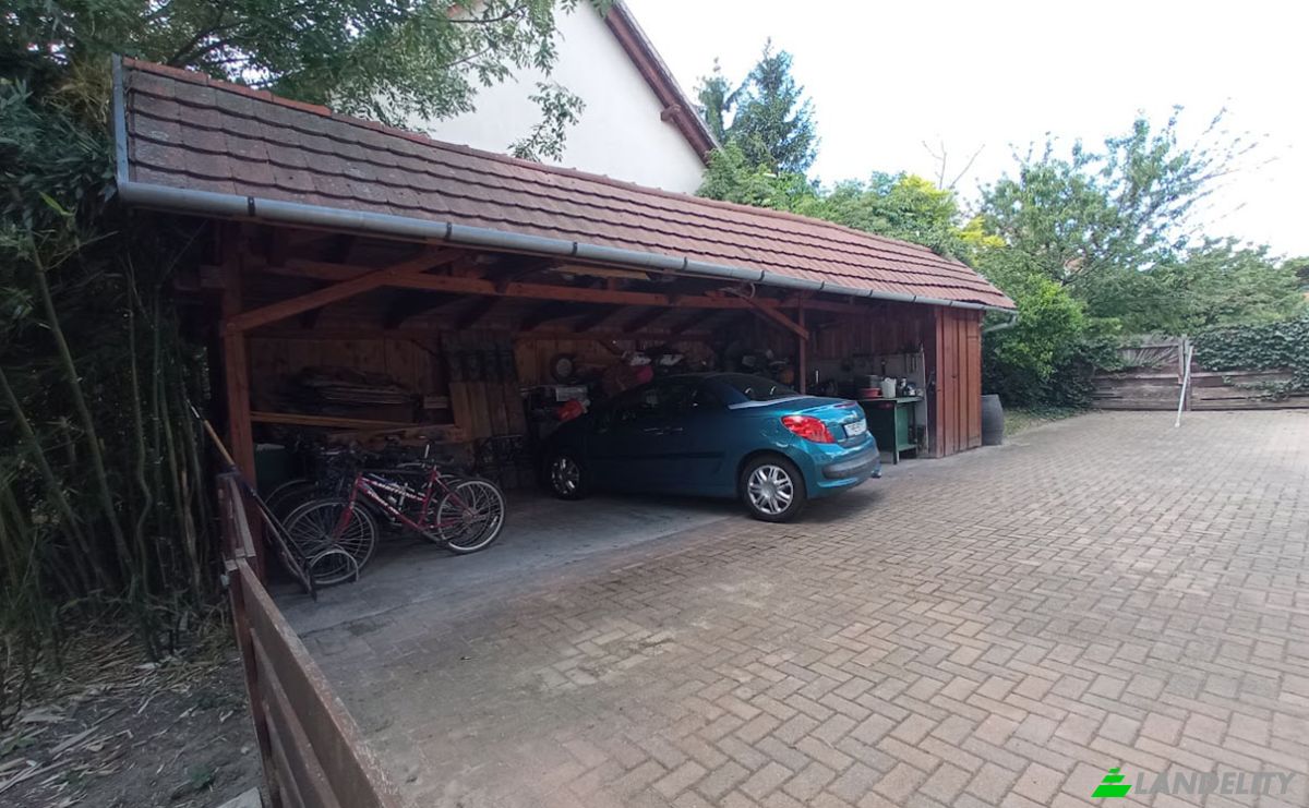 Single Family Home for Sale Zsambek, Pilisvorosvar District, Pest County, Hungary, Bethlen Gabor u 12, 2072 Hungary. Photo 8