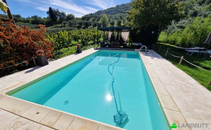 Apartment for Sale Via di Rosano. Photo#17 Apartment for Sale Via di Rosano. Photo#17