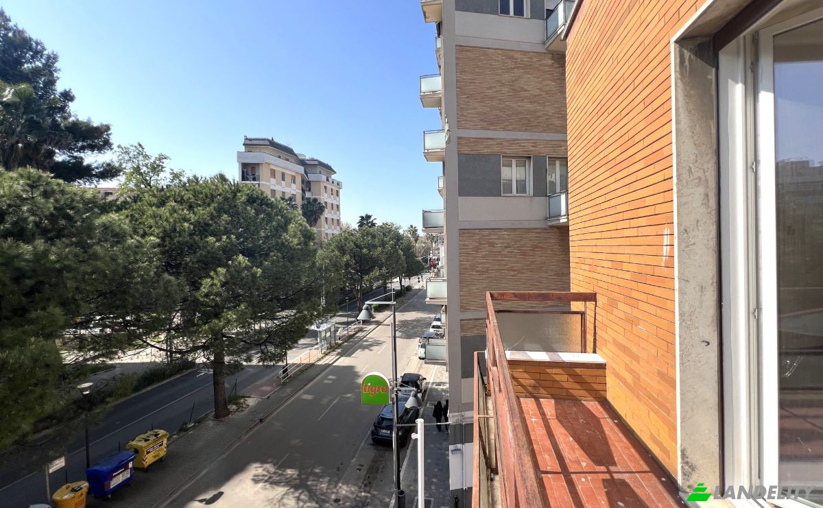 Apartment for Sale Via Silvio Pellico, 65124 Pescara PE, Pescara, Province of Pescara, Abruzzo, Italy. Photo 10