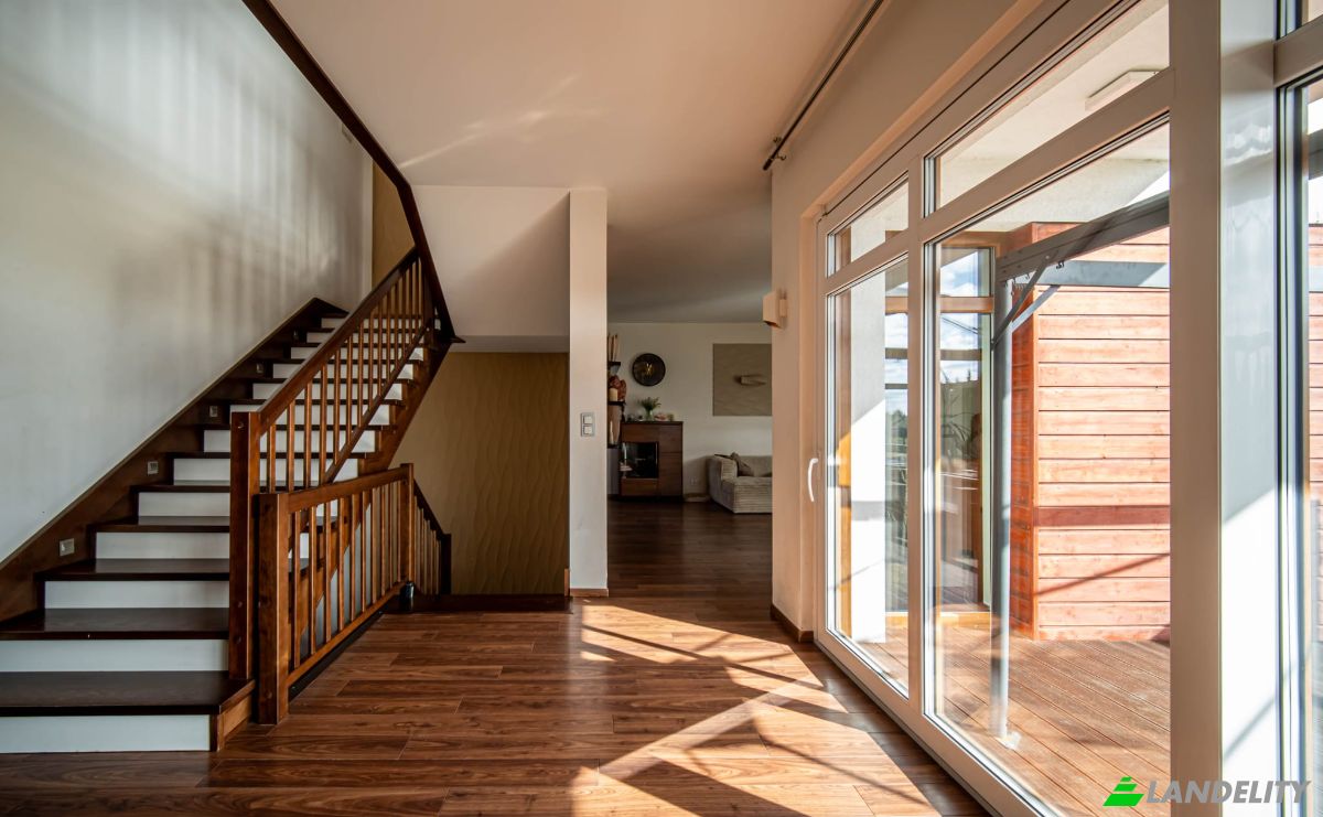 Mansion for Sale Jeziorna 6, 83-307 KieLpino, KieLpino, Kartuzy County, Pomeranian Voivodeship, Poland. Photo 10