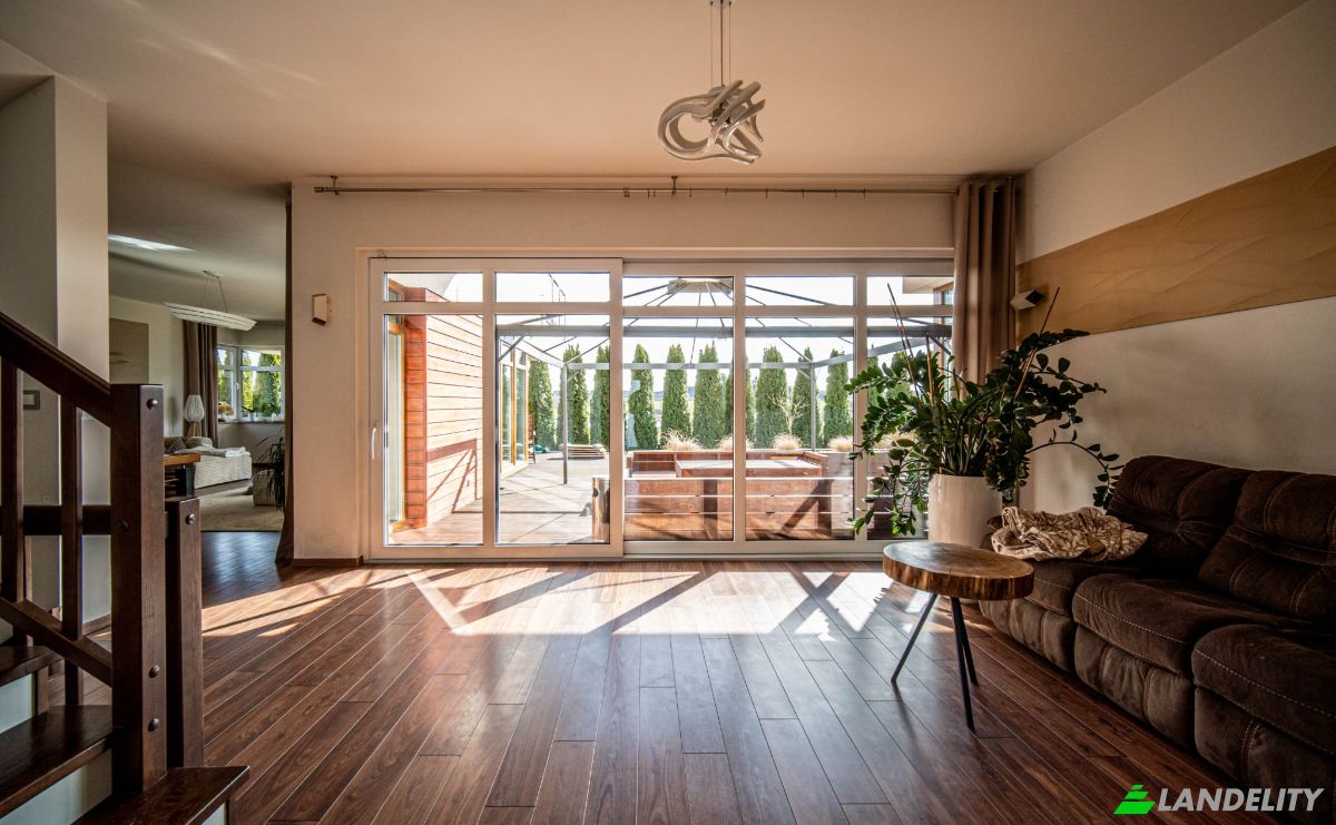 Mansion for Sale Jeziorna 6, 83-307 KieLpino, KieLpino, Kartuzy County, Pomeranian Voivodeship, Poland. Photo 11