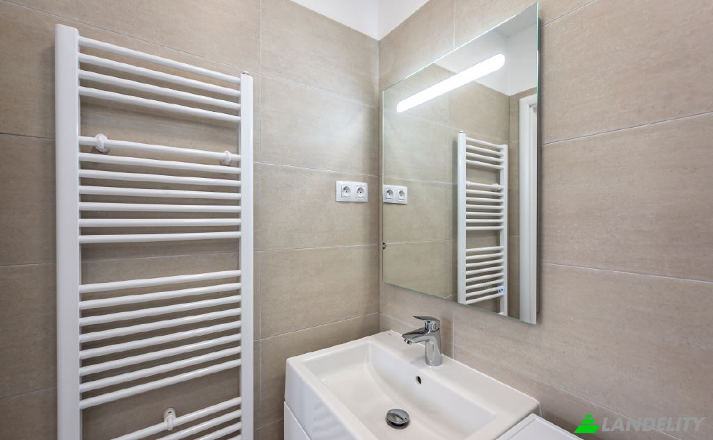 Apartment for Sale Novovysocanska, Praha Vysocany, Prague, Hlavni mesto Praha, Czechia. Photo 11