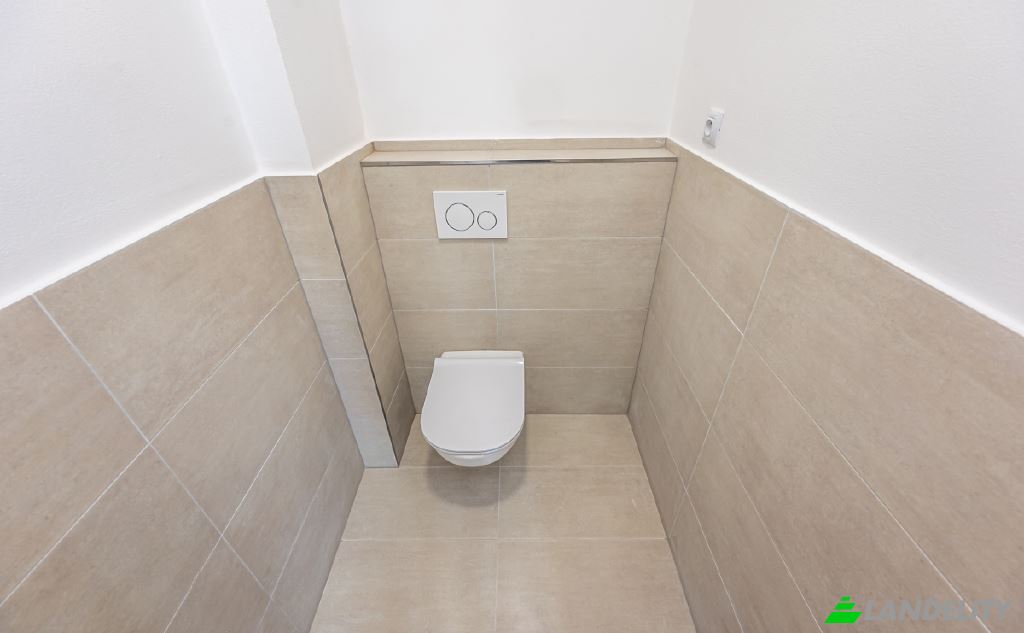 Apartment for Sale Novovysocanska, Praha Vysocany, Prague, Hlavni mesto Praha, Czechia. Photo 12