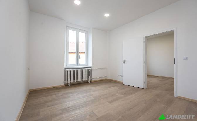 Apartment for Sale Novovysocanska, Praha Vysocany. Photo#6 Apartment for Sale Novovysocanska, Praha Vysocany. Photo#6