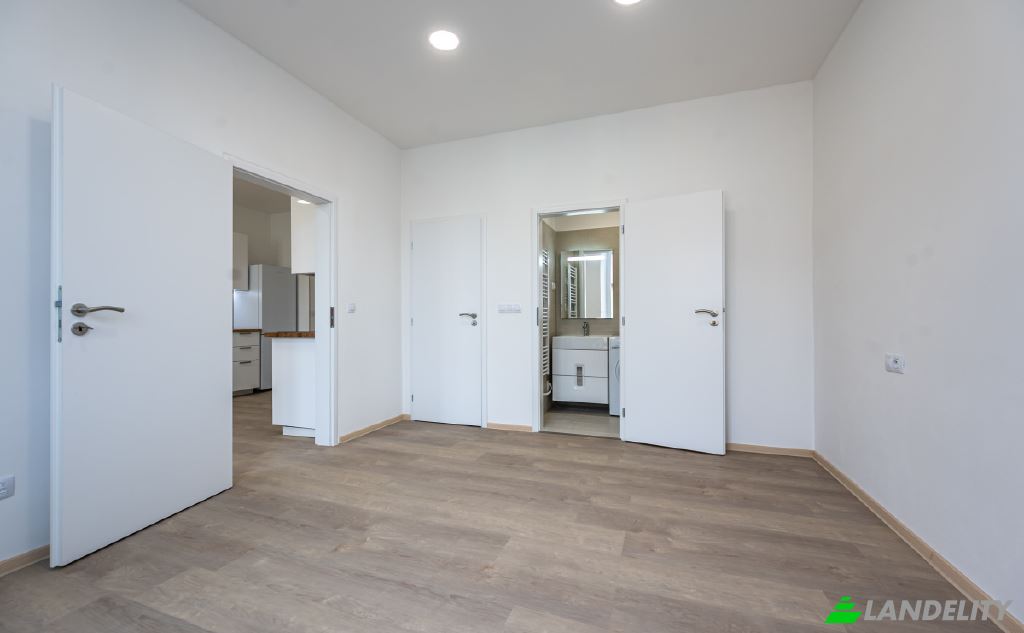 Apartment for Sale Novovysocanska, Praha Vysocany, Prague, Hlavni mesto Praha, Czechia. Photo 8