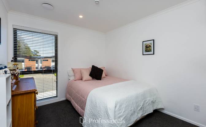 Townhouse for Sale 17 Dovey Katene Horvath Street. Photo#15