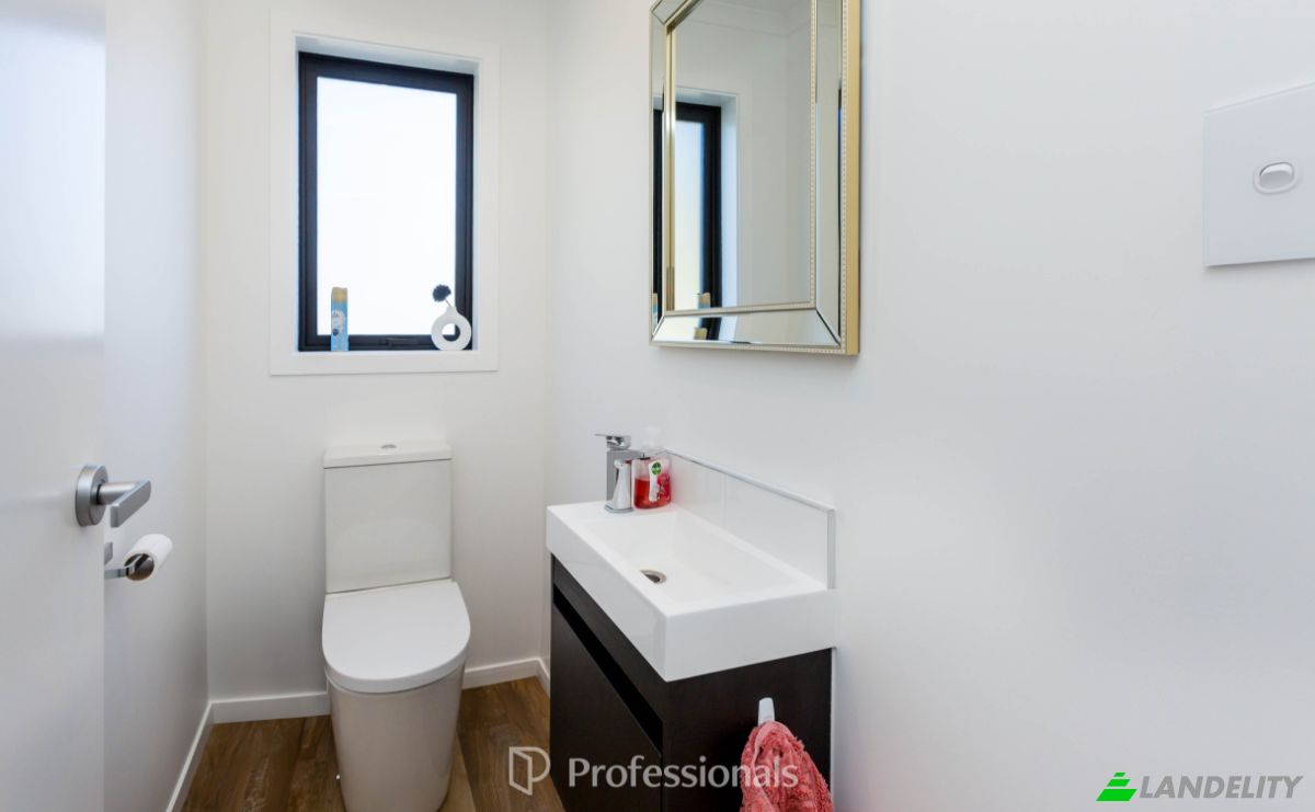 Townhouse for Sale 17 Dovey Katene Horvath Street, Trentham, Upper Hutt 5018, Upper Hutt, Upper Hutt City, Wellington Region, New Zealand. Photo 13