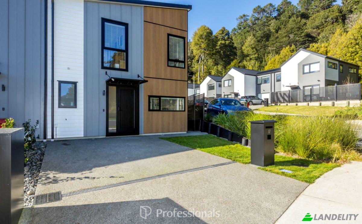 Townhouse for Sale 17 Dovey Katene Horvath Street, Trentham, Upper Hutt 5018, Upper Hutt, Upper Hutt City, Wellington Region, New Zealand. Photo 5
