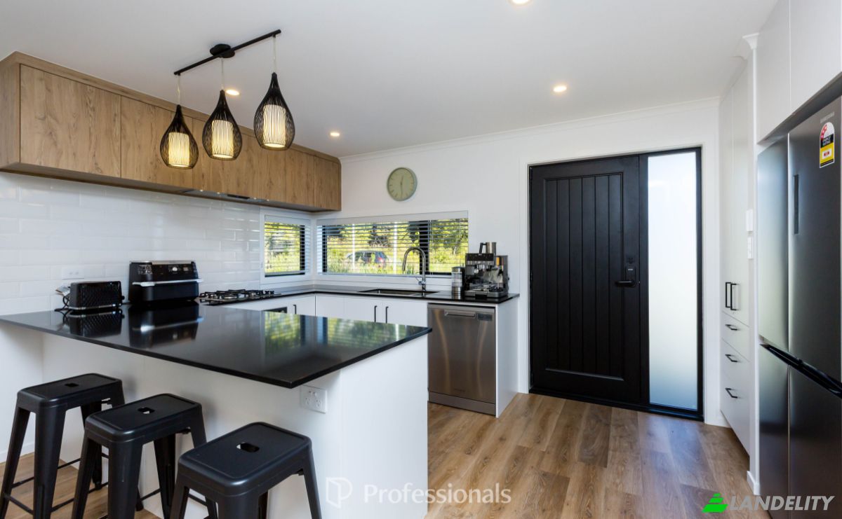 Townhouse for Sale 17 Dovey Katene Horvath Street, Trentham, Upper Hutt 5018, Upper Hutt, Upper Hutt City, Wellington Region, New Zealand. Photo 6
