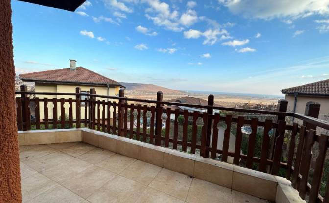 Single Family Home for Sale ul Min 48, 9632 Varna. Photo#2