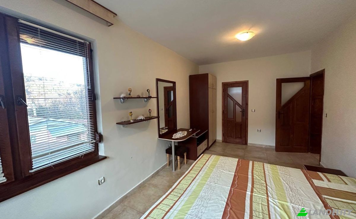 Single Family Home for Sale ul Min 48, 9632 Varna, Rogachevo, Balchik, Dobrich Province, Bulgaria. Photo 8