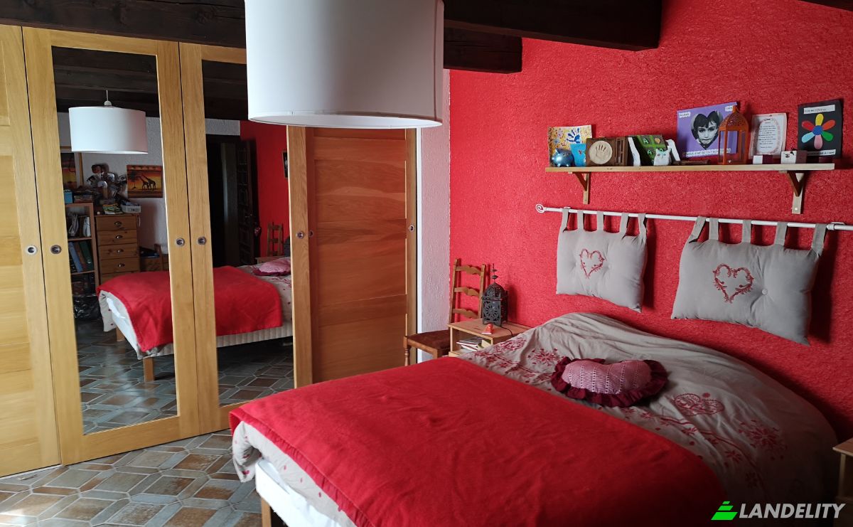 Single Family Home for Sale 3101 Rte de Bort les Orgues, 63690 Larodde, Larodde, Puy-de-Dome, Auvergne-Rhone-Alpes, France. Photo 10