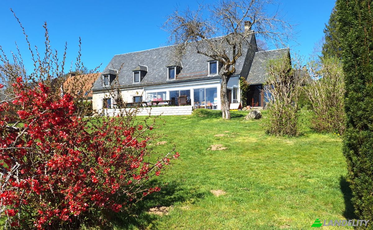 Single Family Home for Sale 3101 Rte de Bort les Orgues, 63690 Larodde, Larodde, Puy-de-Dome, Auvergne-Rhone-Alpes, France. Photo 2