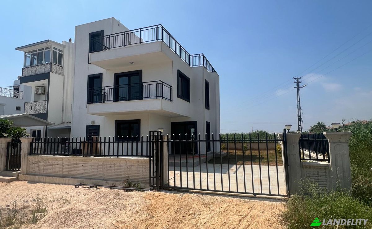 Villa for Sale BUKET SOK DIS KAPI, Atakent, Silifke, Mersin, Turkiye, Bakanliklar Cd 10 1, 33990 Silifke Mersin. Photo 1