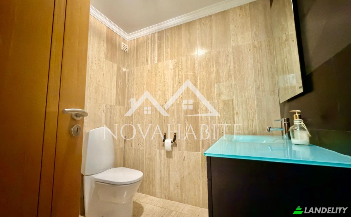 Moradia à venda R Ildo Hermógenes da Silva Marques 24, Lourinhã, Lisboa, Portugal. foto 10