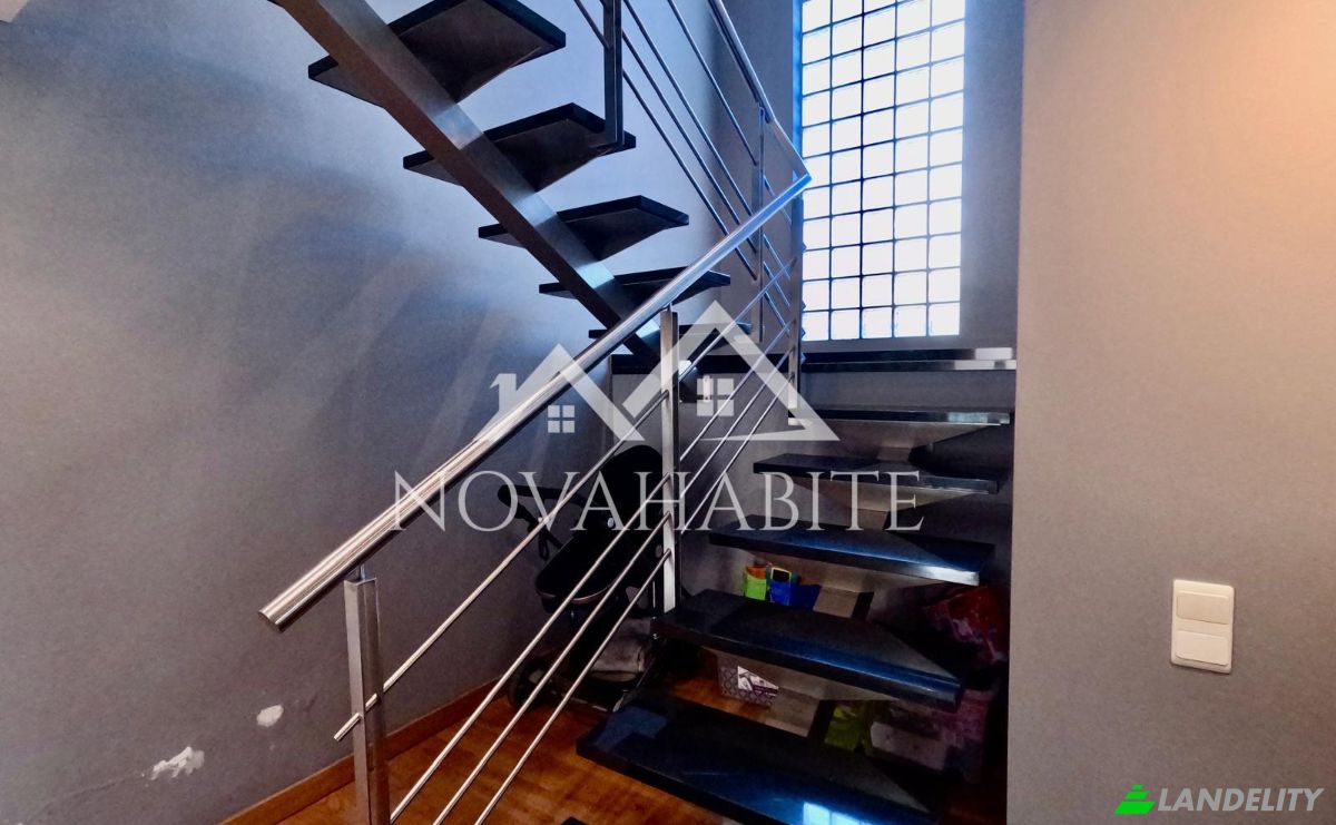 Moradia à venda R Ildo Hermógenes da Silva Marques 24, Lourinhã, Lisboa, Portugal. foto 18