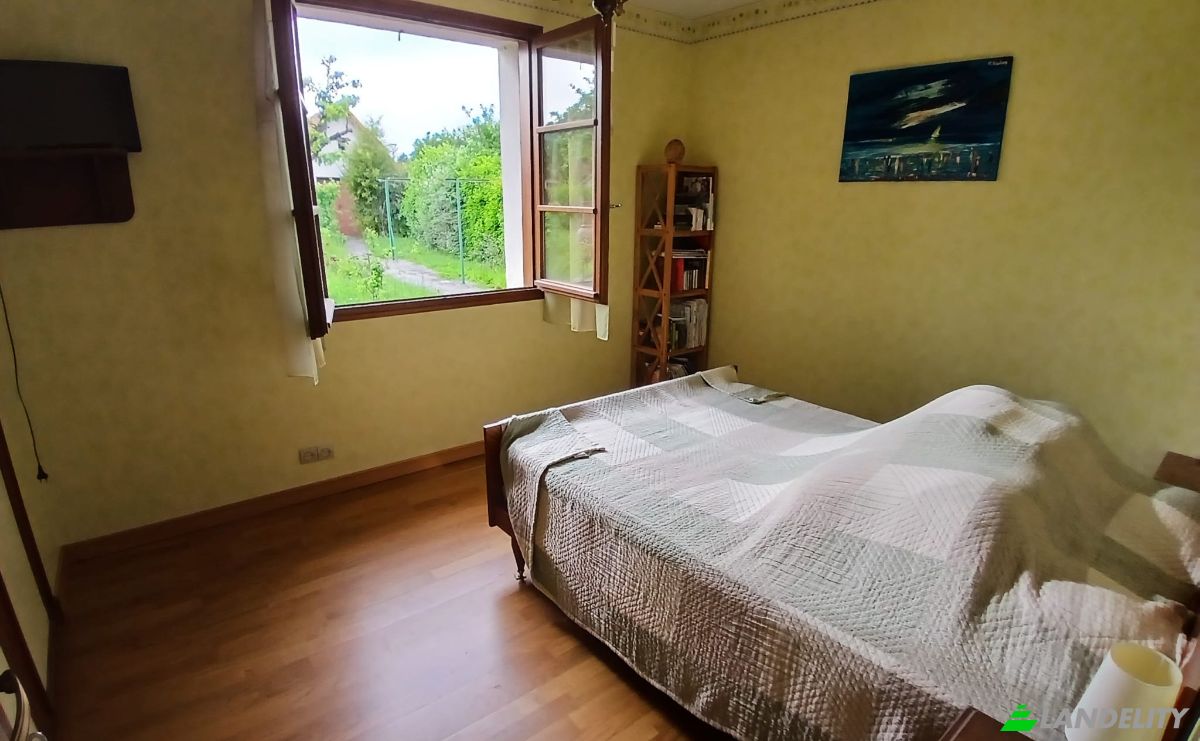 Single Family Home for Sale 14 Chem du Bousquet, 15000 Aurillac, Aurillac, Cantal, Auvergne-Rhone-Alpes, France. Photo 21